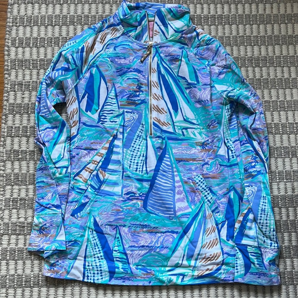 EUC Lilly Pulitzer Pullover size XS